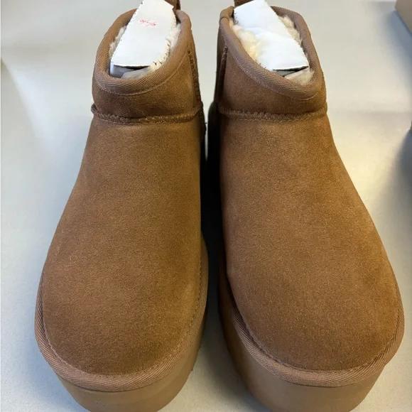 UGG | Shoes | Brand New Uggs Never Worn Size 9 Classic Ultra  display picture 1